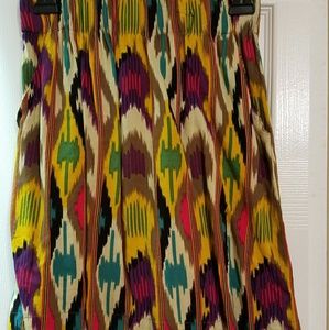 This is an Extra Small Cabi skirt.